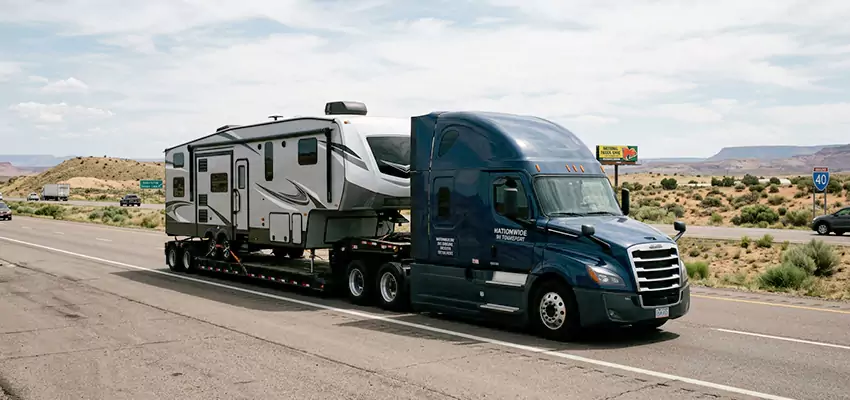 RV Transport Prices and Cost Factors in Massachusetts